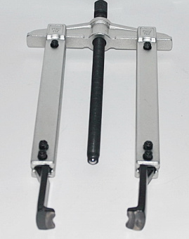 Съемник двухлапый америк. стиль №5 (ход штока-230, гл. захв.-300, диам. захв.-170) (Арт. SN0220)